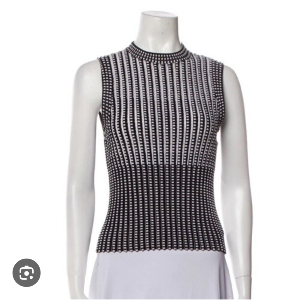 Theory Black and White Knit Top Size P
